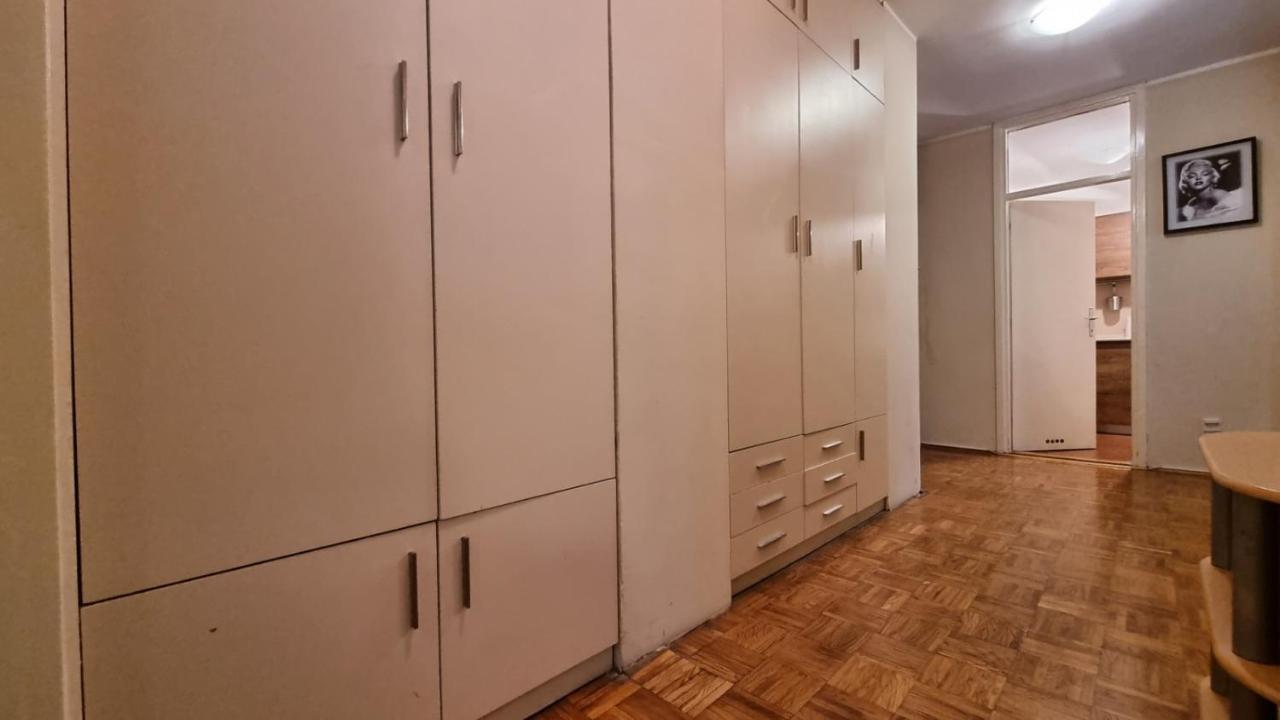 Slavija Square Apartments Belgrad Exterior foto